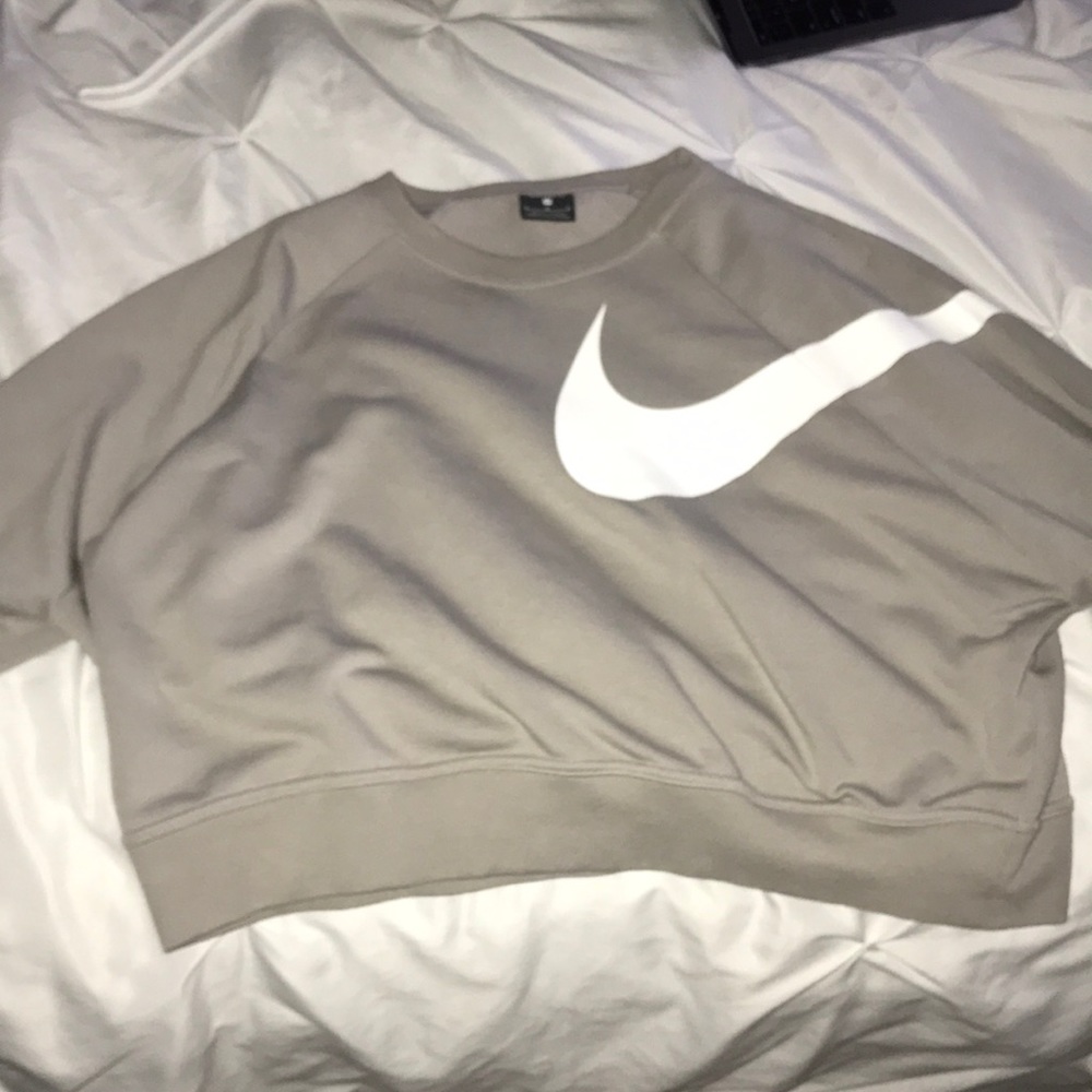 Nike cropped crew neck